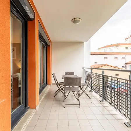 Le 35 Jean-jaures F3 Avec Garage *