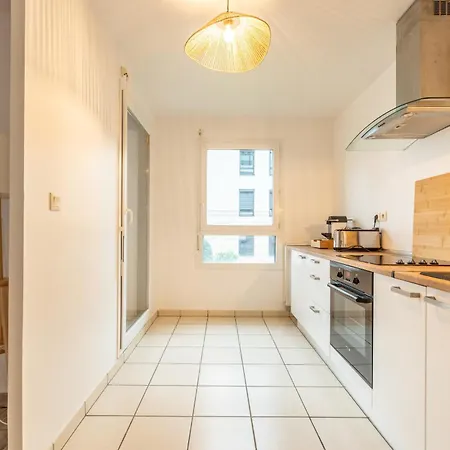 Le 35 Jean-jaures F3 Avec Garage *